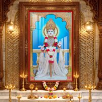 Akshar purusottam Maharaj in White Divine Robes l 24K Gold l Acrylic Vertical Wallart brisbne australia